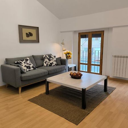 El Loft Del Casco By Alogest Apartment ซาราโกซา ภายนอก รูปภาพ