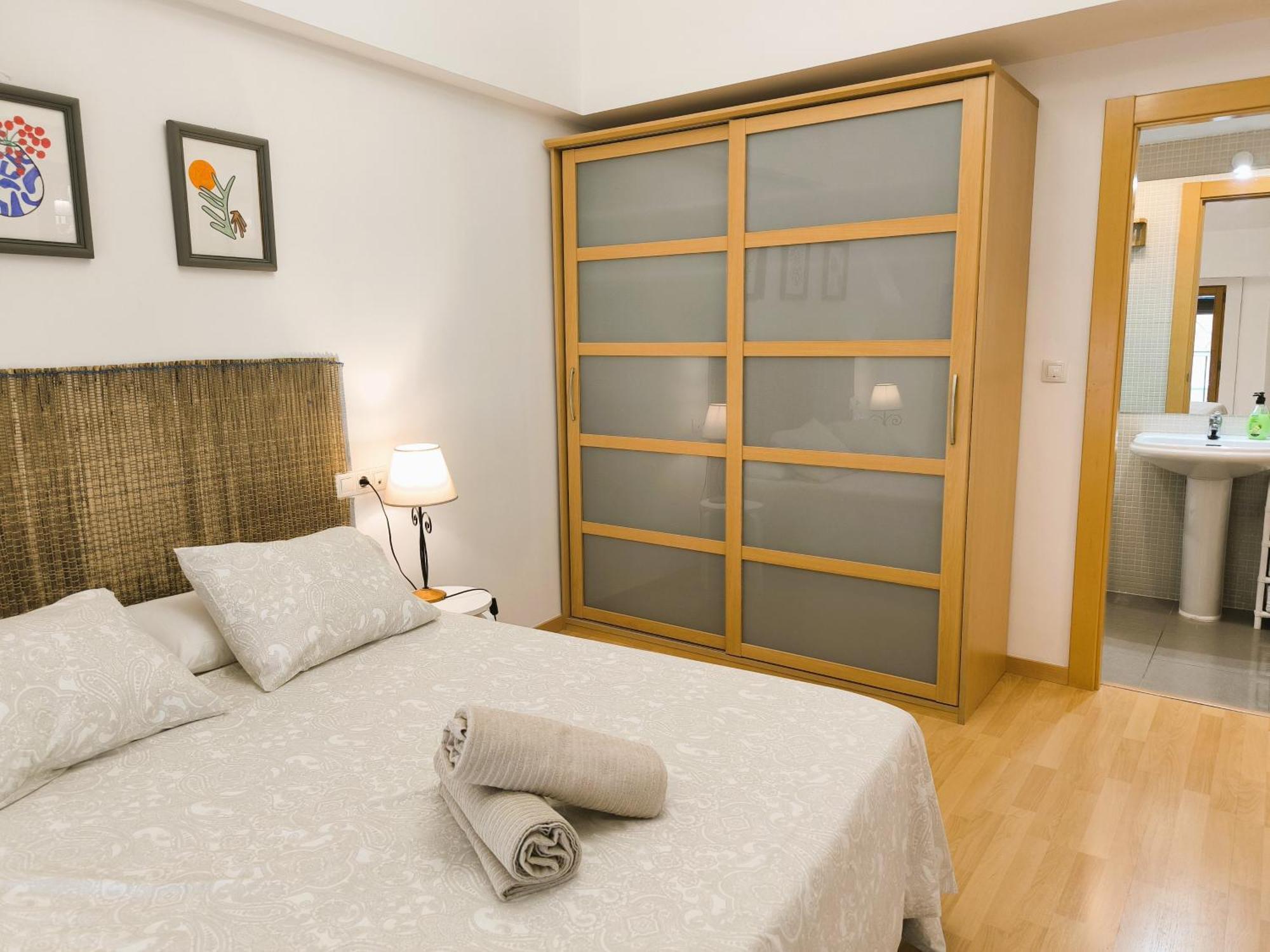 El Loft Del Casco By Alogest Apartment ซาราโกซา ภายนอก รูปภาพ