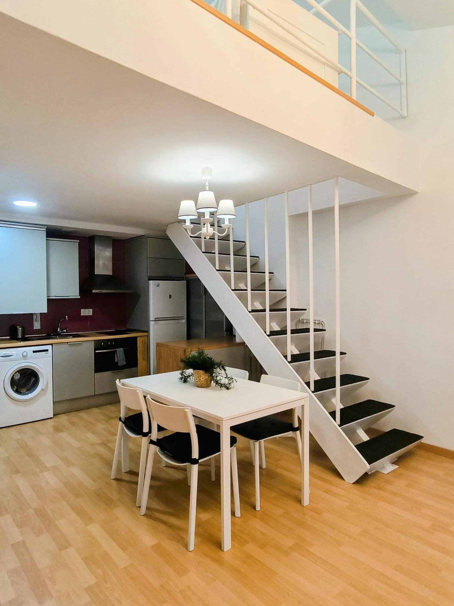 El Loft Del Casco By Alogest Apartment ซาราโกซา ภายนอก รูปภาพ
